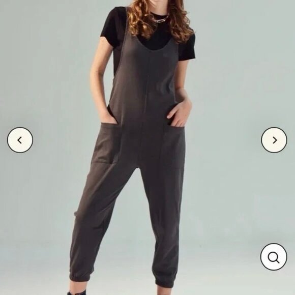 For Days Wear Wrecklessly Organic Cotton Relaxing Romper Sz Sm Charcoal - Picture 1 of 5